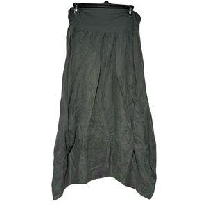 Chic Forest Green Midi Skirt